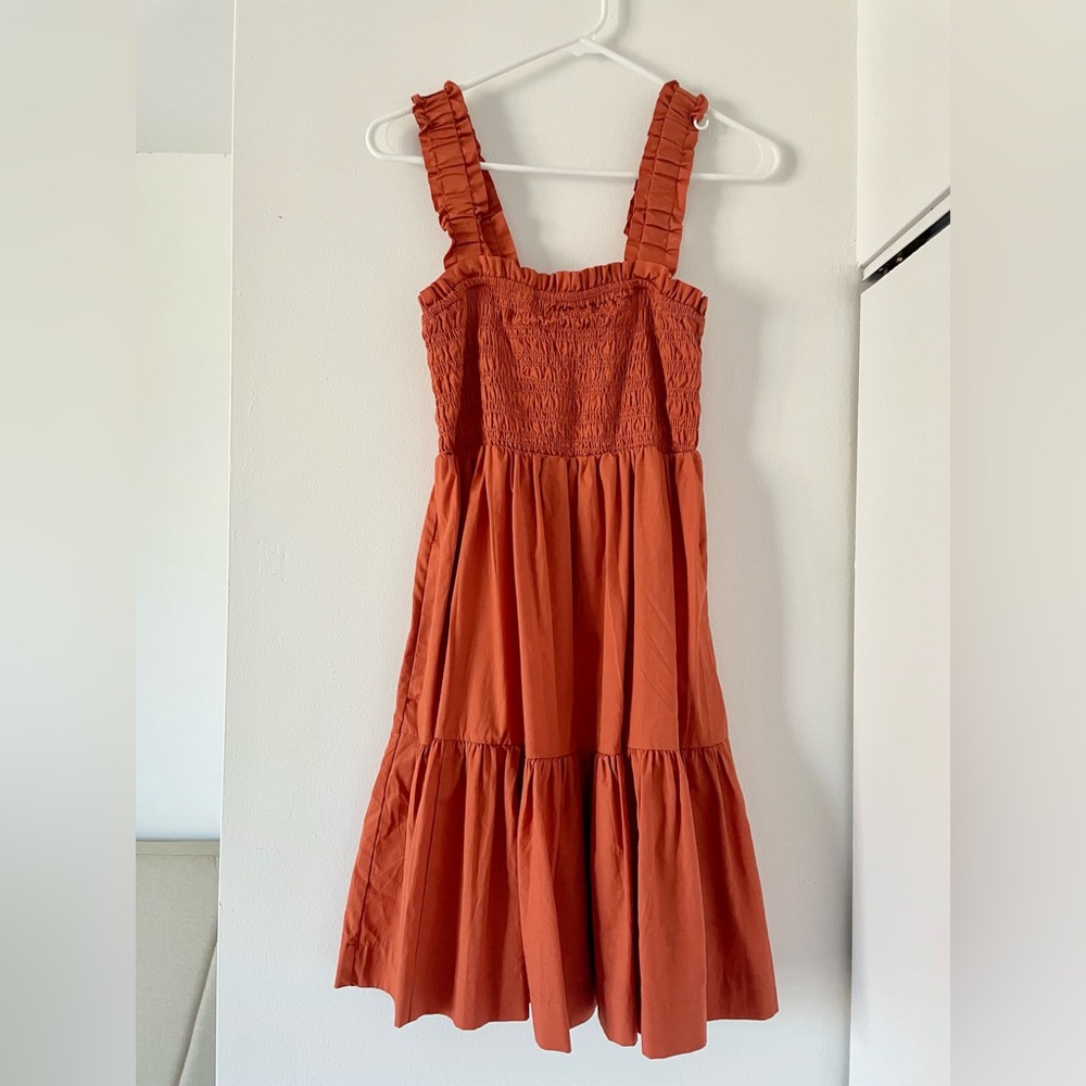 [SOLD] Abercrombie & Fitch Smocked Sundress with Pockets Burnt Orange